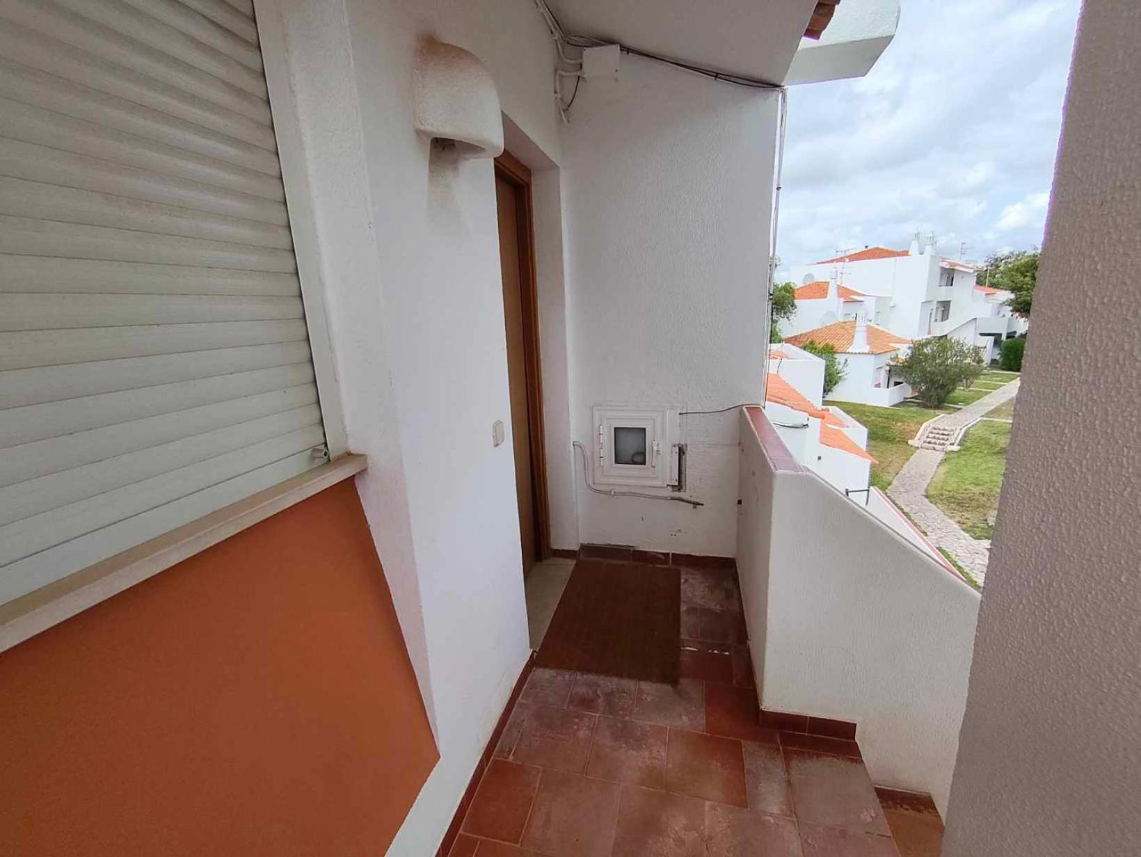 Apartment - Vale Navio T2